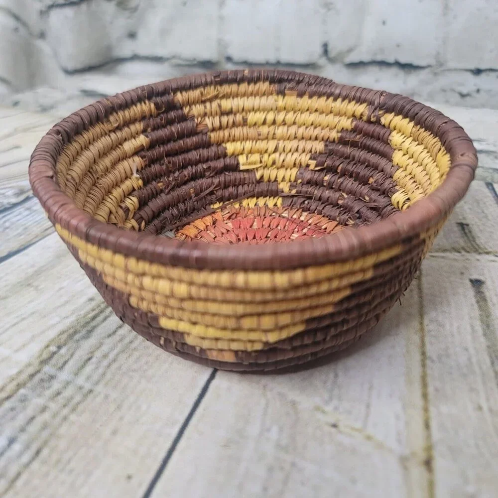 Tribal Basket 5.5 In x 2.5 in Hand Woven Basketry